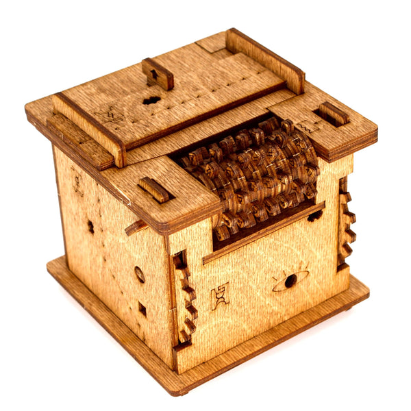 785045811094_CLUEBOX_SchrCat_0
