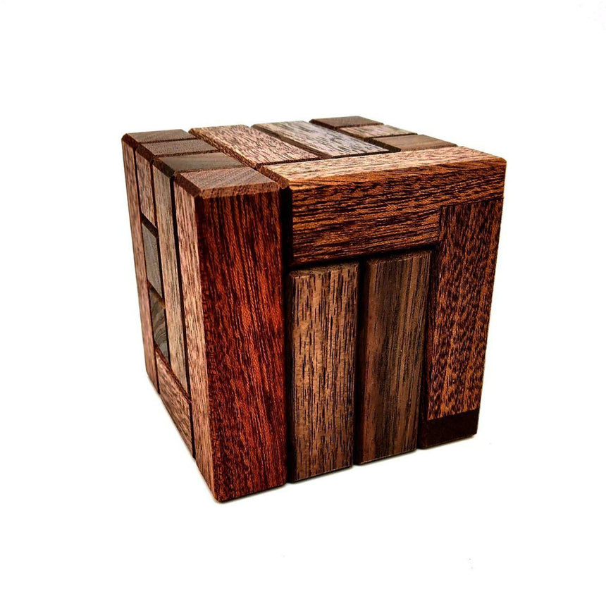 Puzzle boxes, puzzle games for adults, and disassembly puzzles by CubicDissection.