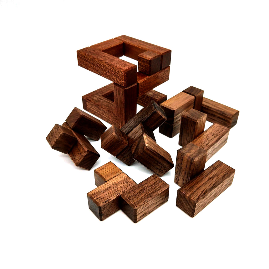 Three Cubes Puzzle (2023)